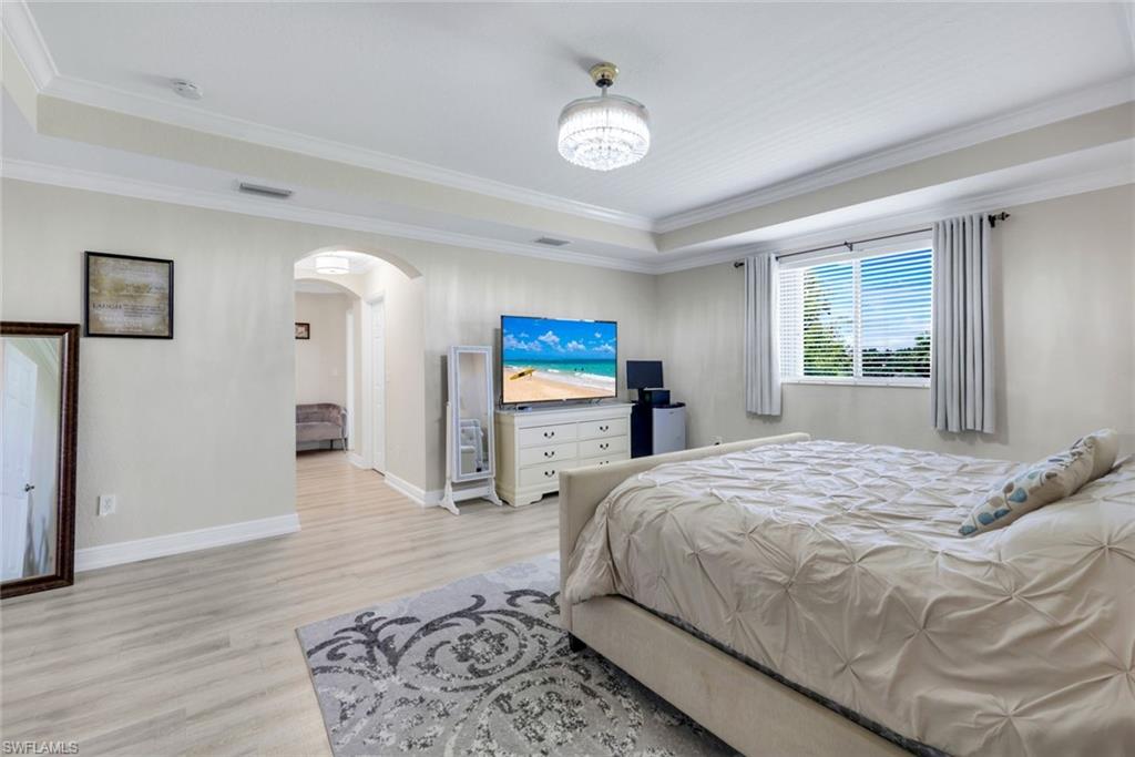 1570 Double Eagle TRL