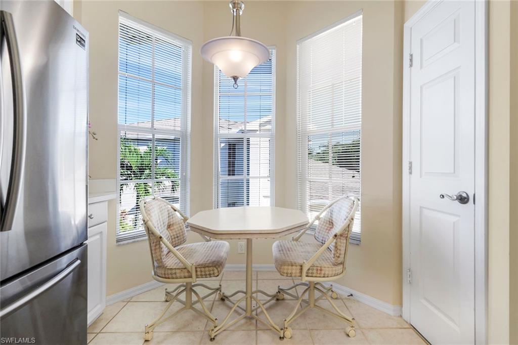 3260 W Crown Pointe BLVD # 202, NAPLES Unit: 202