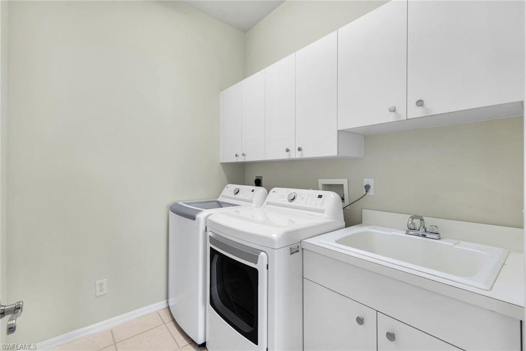 3260 W Crown Pointe BLVD # 202, NAPLES Unit: 202