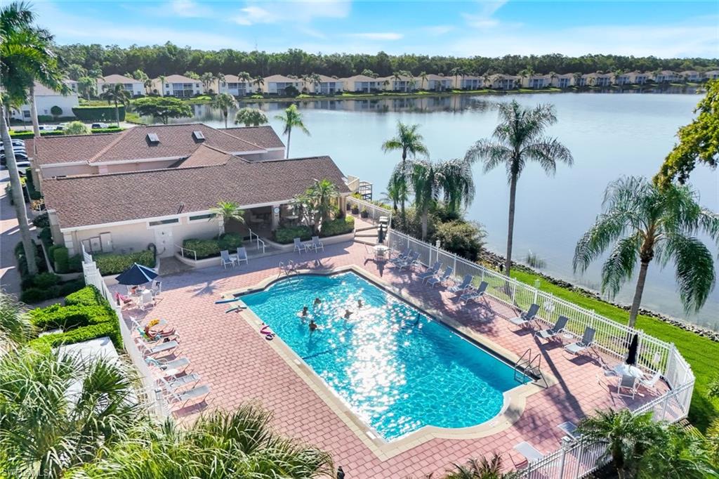 3260 W Crown Pointe BLVD # 202, NAPLES Unit: 202