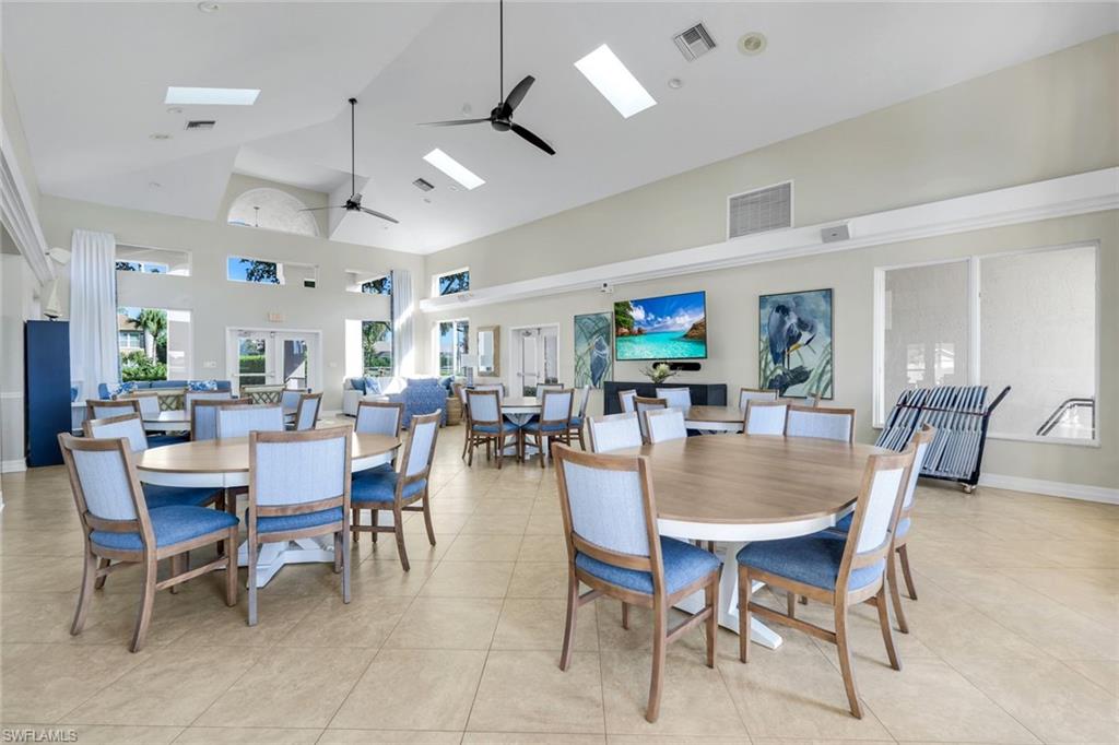 3260 W Crown Pointe BLVD # 202, NAPLES Unit: 202