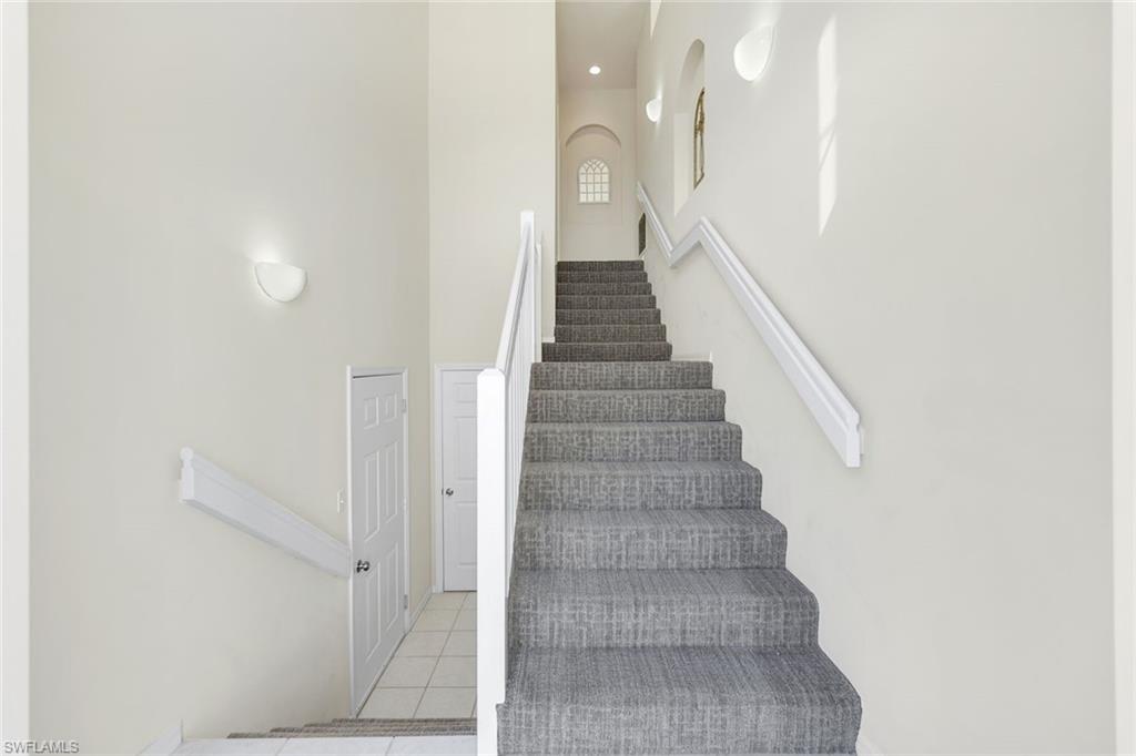 3260 W Crown Pointe BLVD # 202, NAPLES Unit: 202