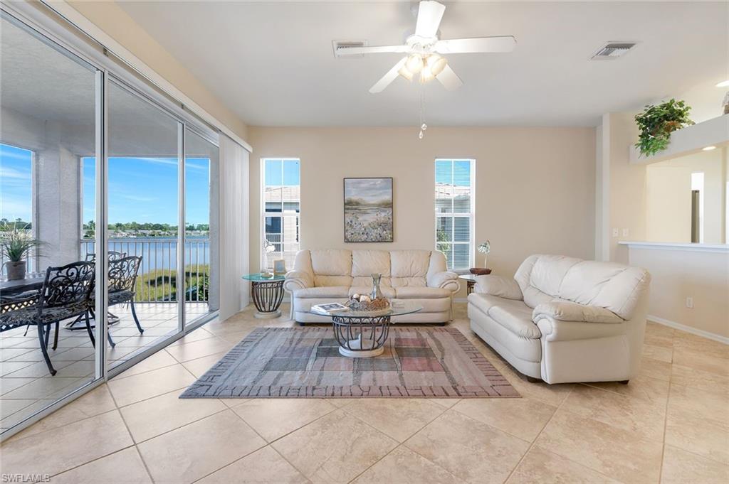 3260 W Crown Pointe BLVD # 202, NAPLES Unit: 202