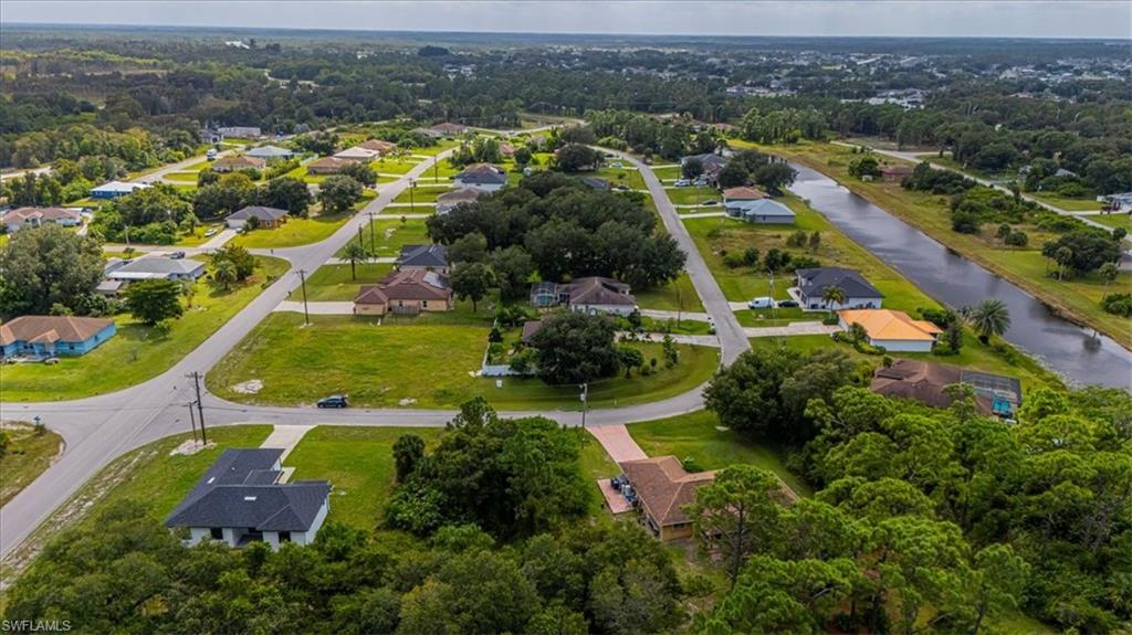 102 Parish DR, LEHIGH ACRES