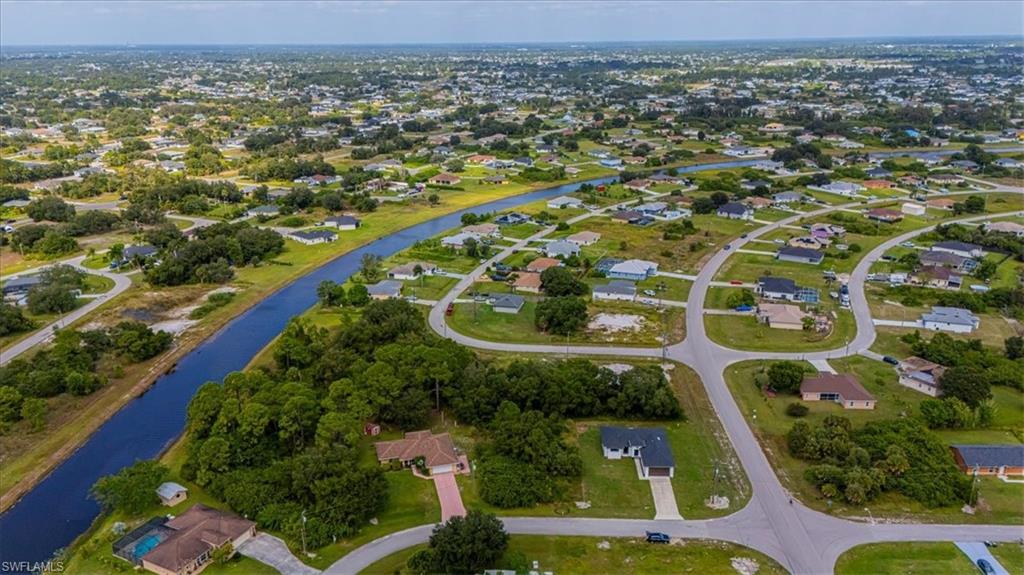 102 Parish DR, LEHIGH ACRES