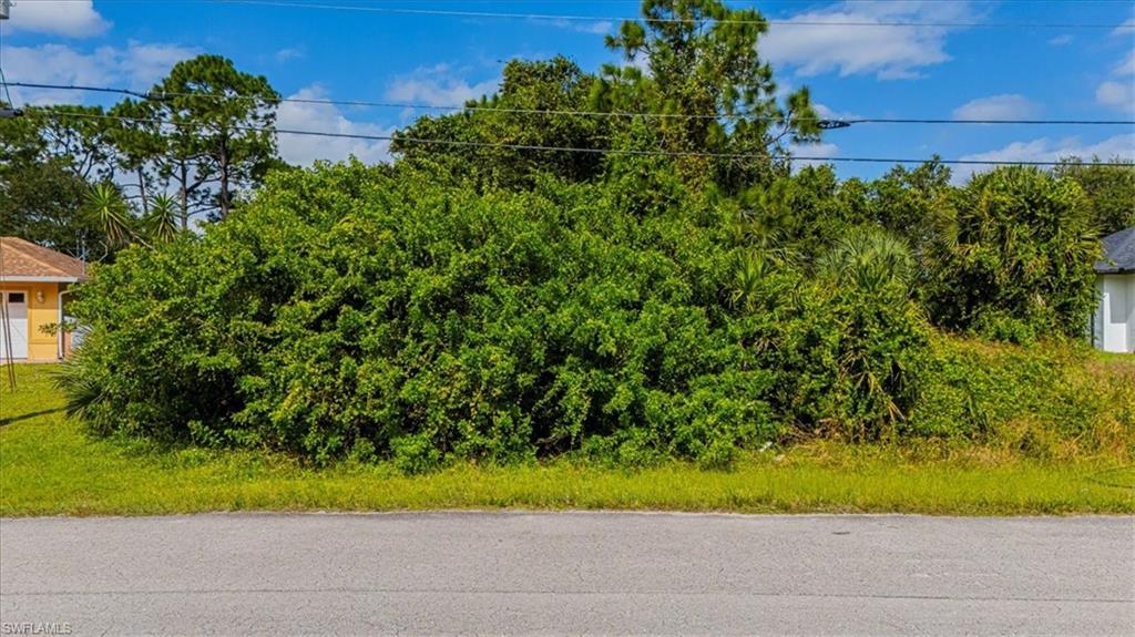 102 Parish DR, LEHIGH ACRES