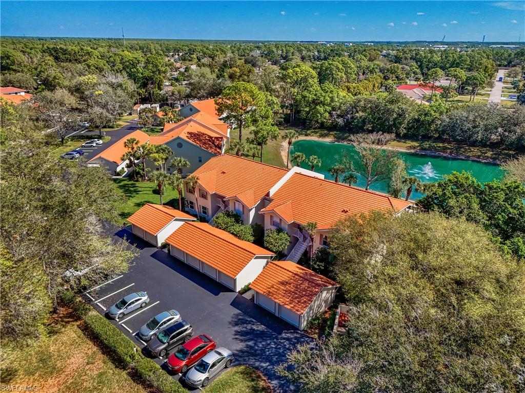 305 Robin Hood CIR # 101