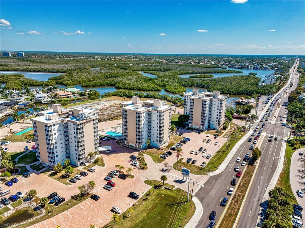 5600 Bonita Beach RD 802