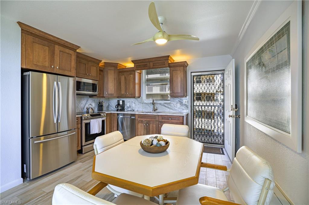 5600 Bonita Beach RD 802