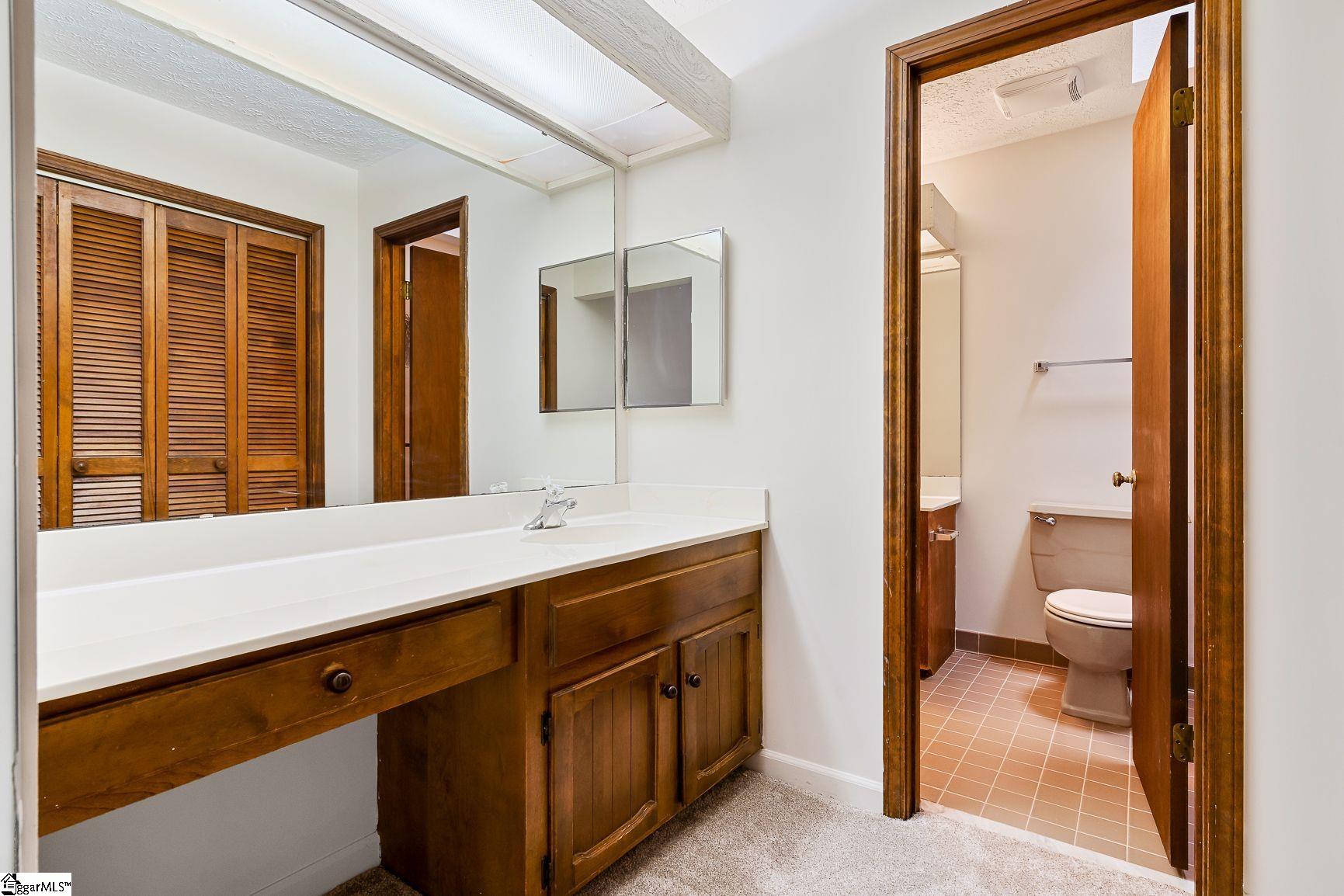 216 Whittlin Way