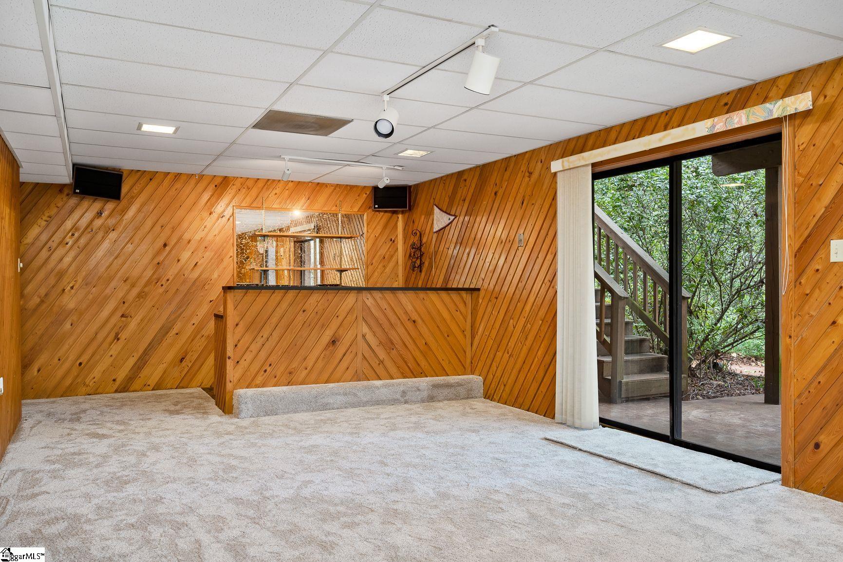 216 Whittlin Way