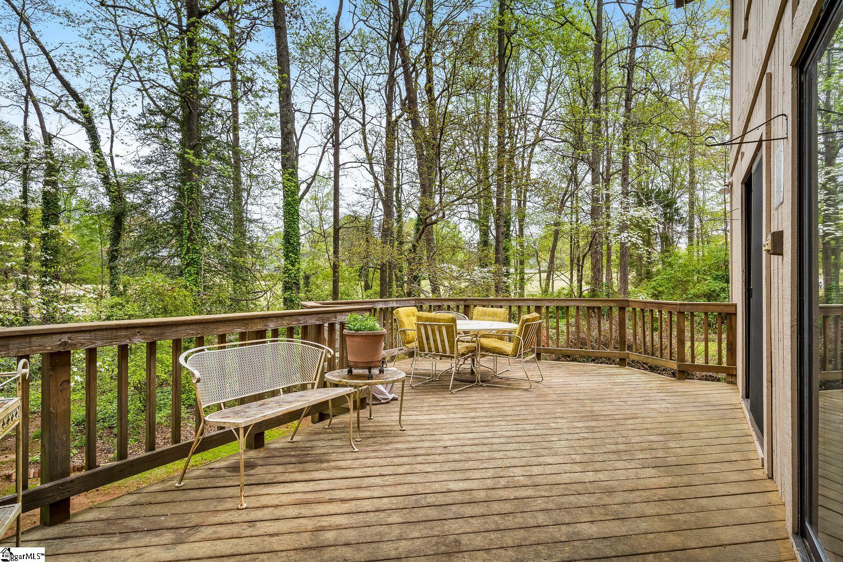 216 Whittlin Way