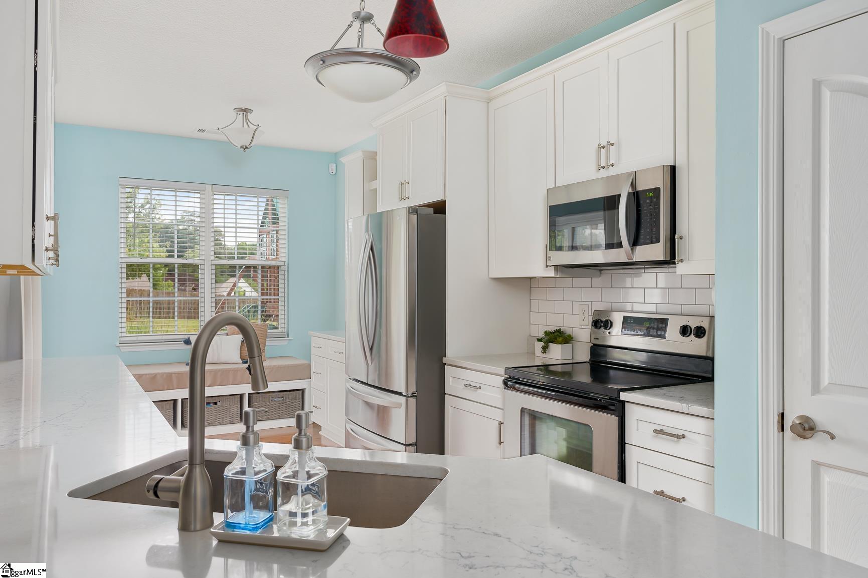 112 Red Holly Ridge Court