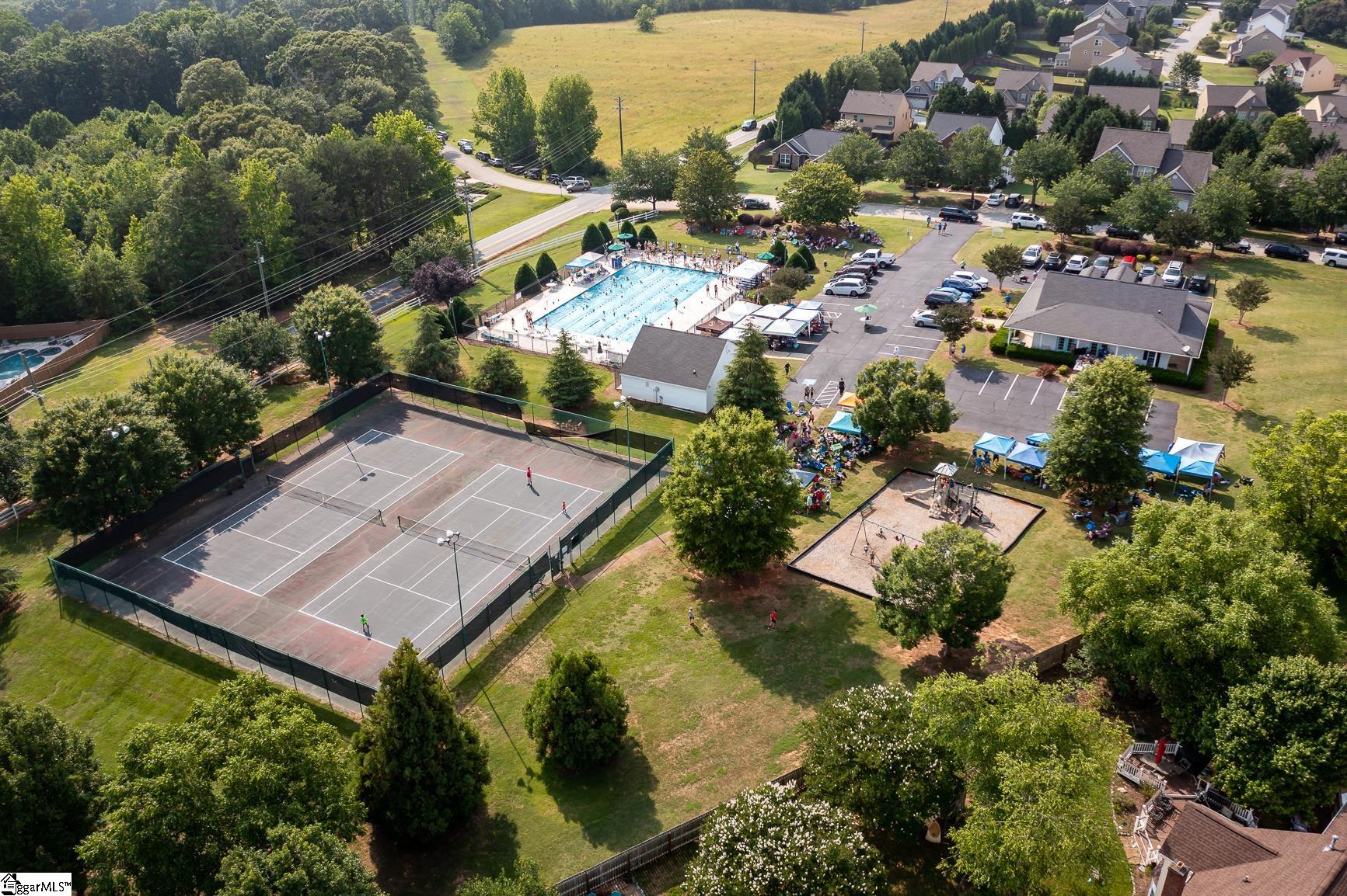 112 Red Holly Ridge Court