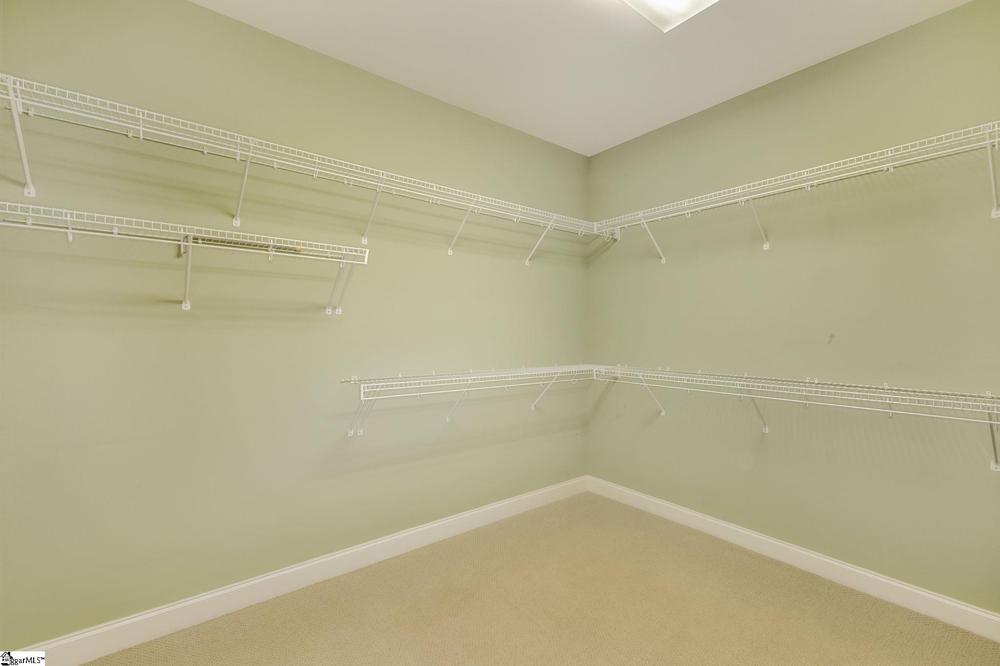 3 Meadow Pond Court