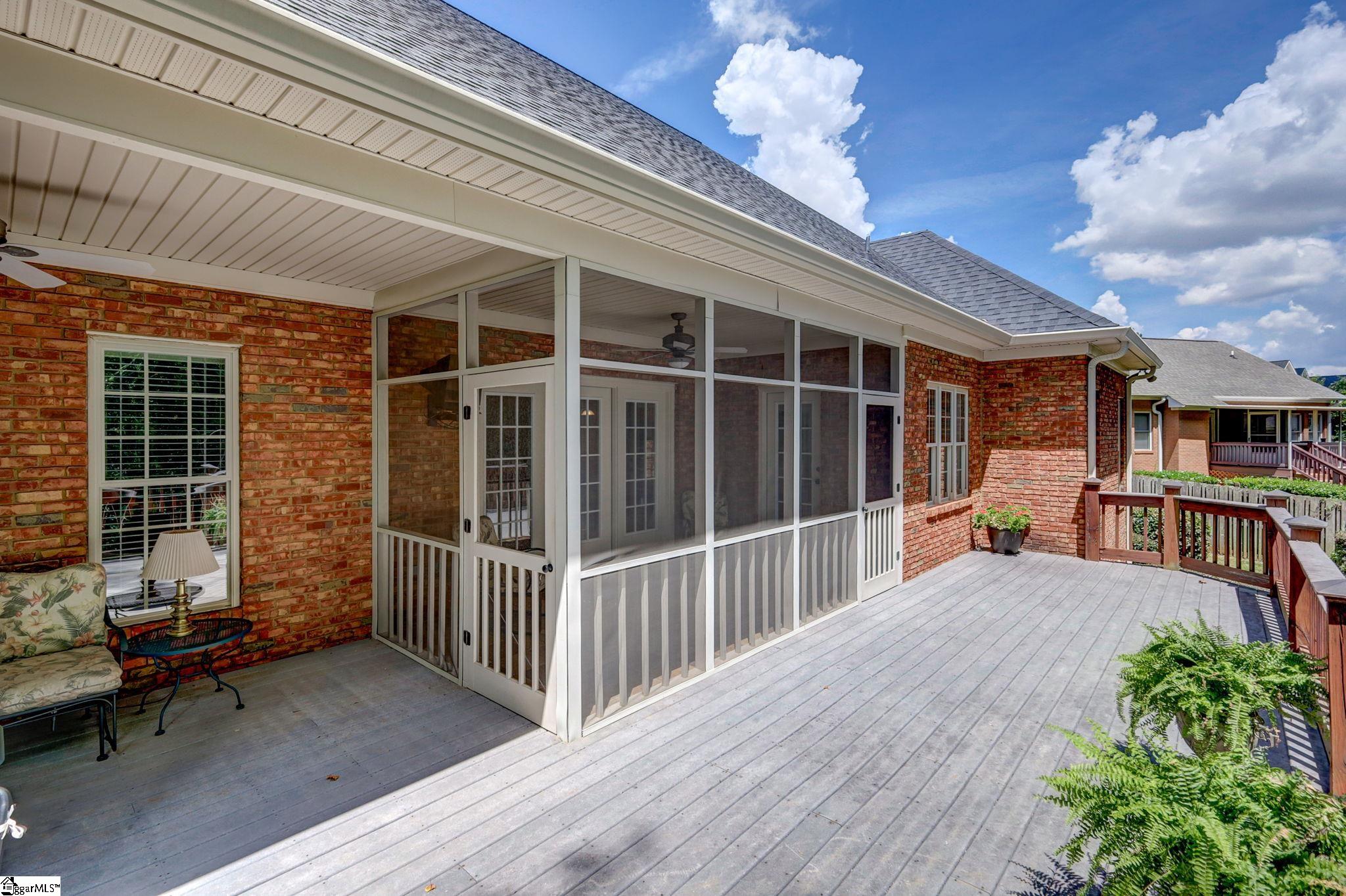 3 Meadow Pond Court