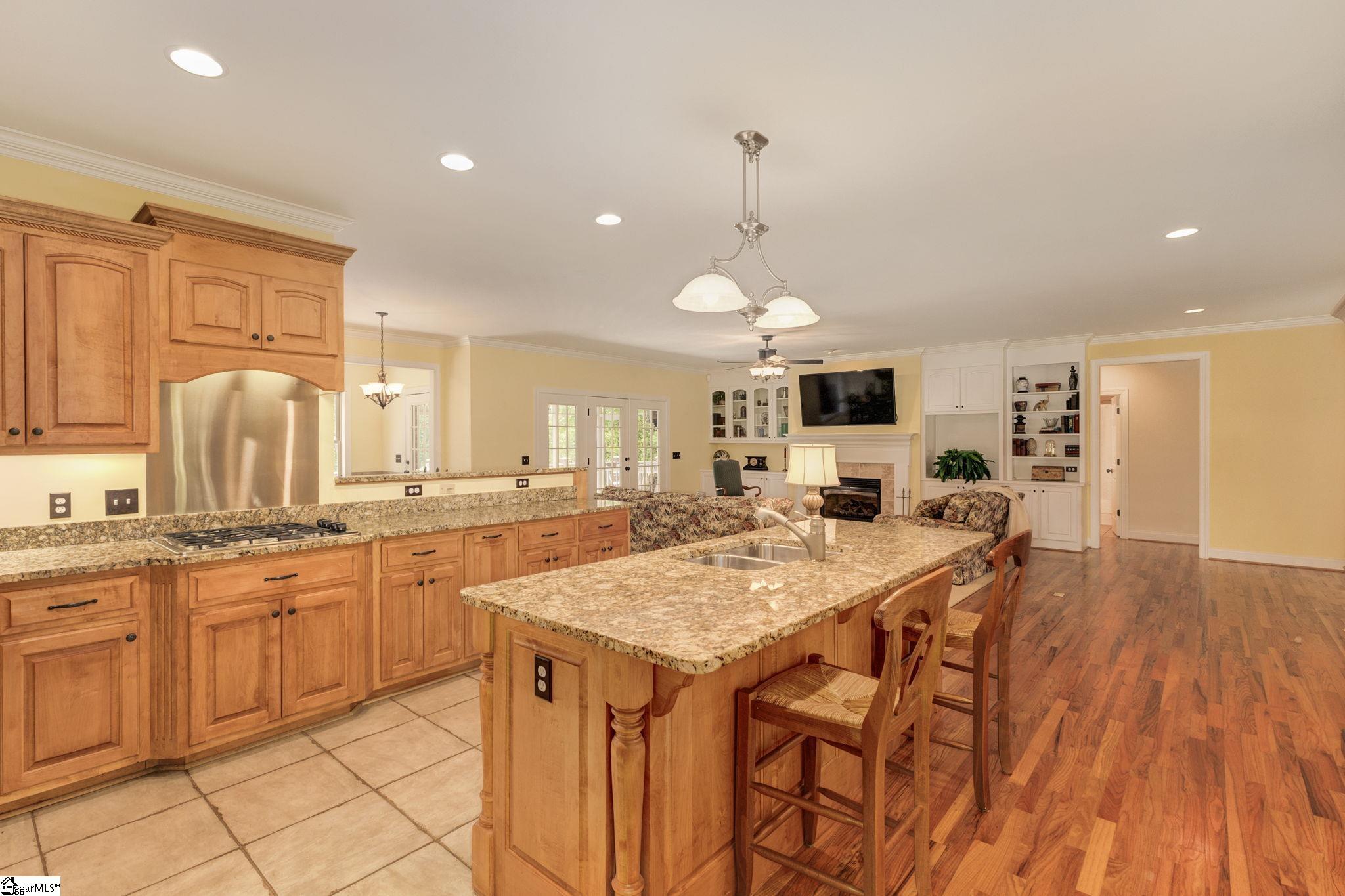 3 Meadow Pond Court
