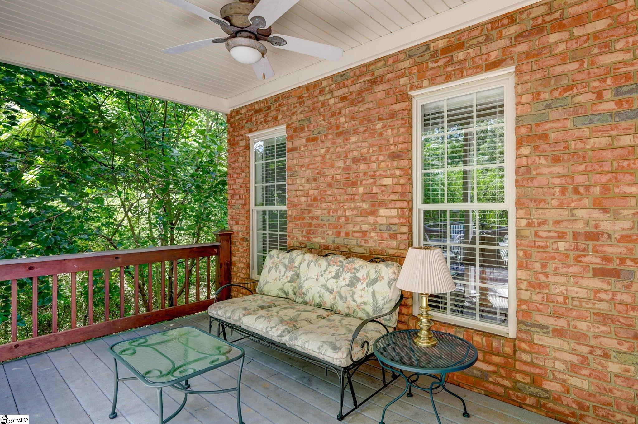 3 Meadow Pond Court