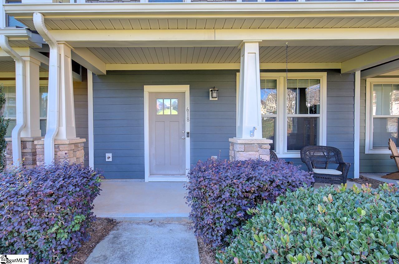 618 Springbank Alley