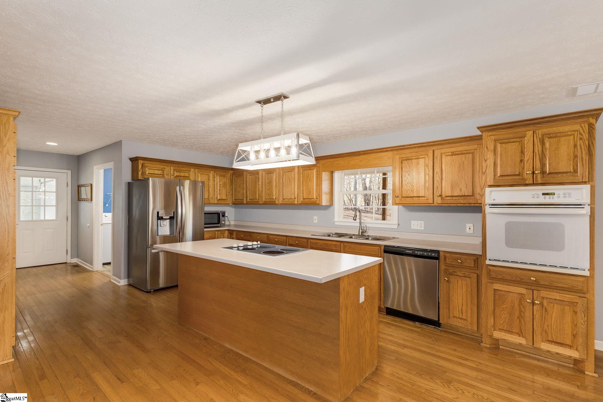 165 Commodore Drive