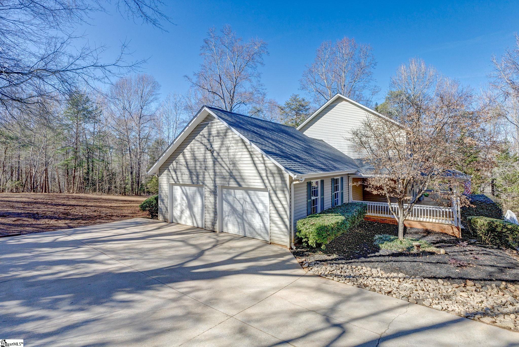 165 Commodore Drive
