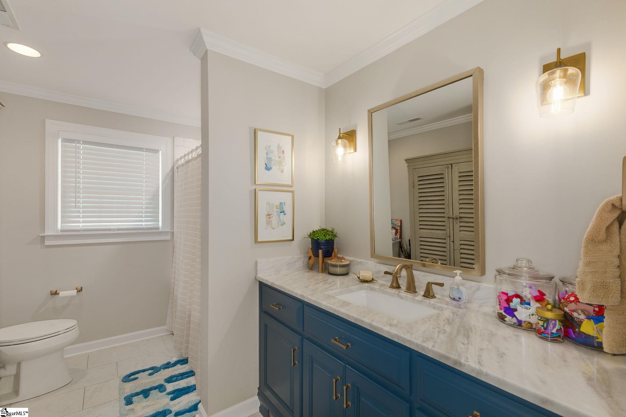 2 Sandringham Road