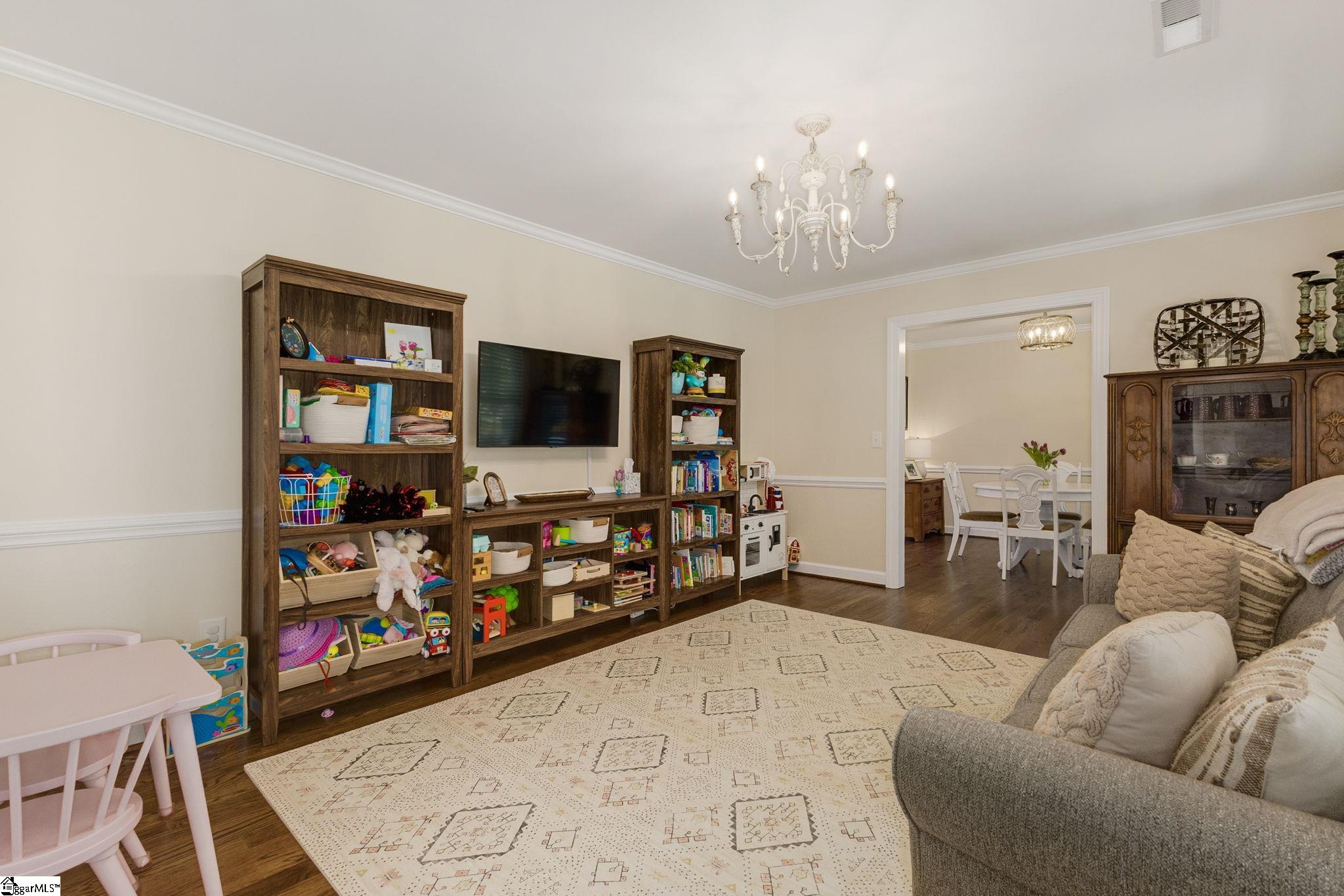 2 Sandringham Road
