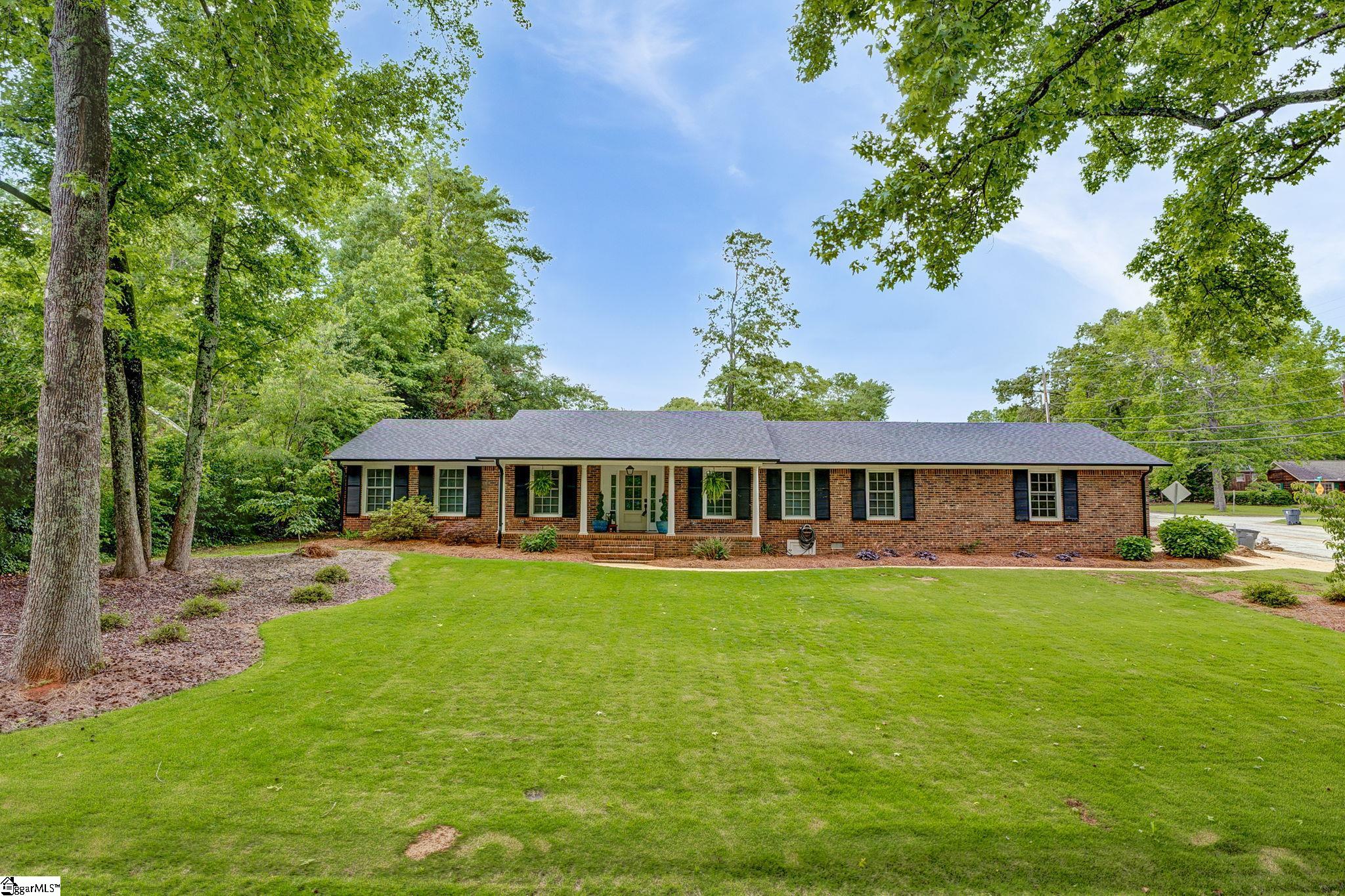 2 Sandringham Road