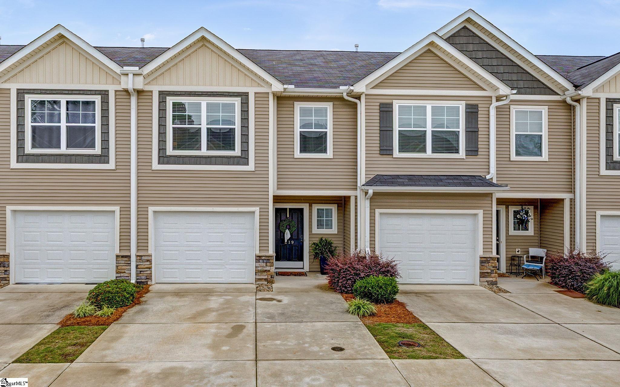 219 Button Willow Street