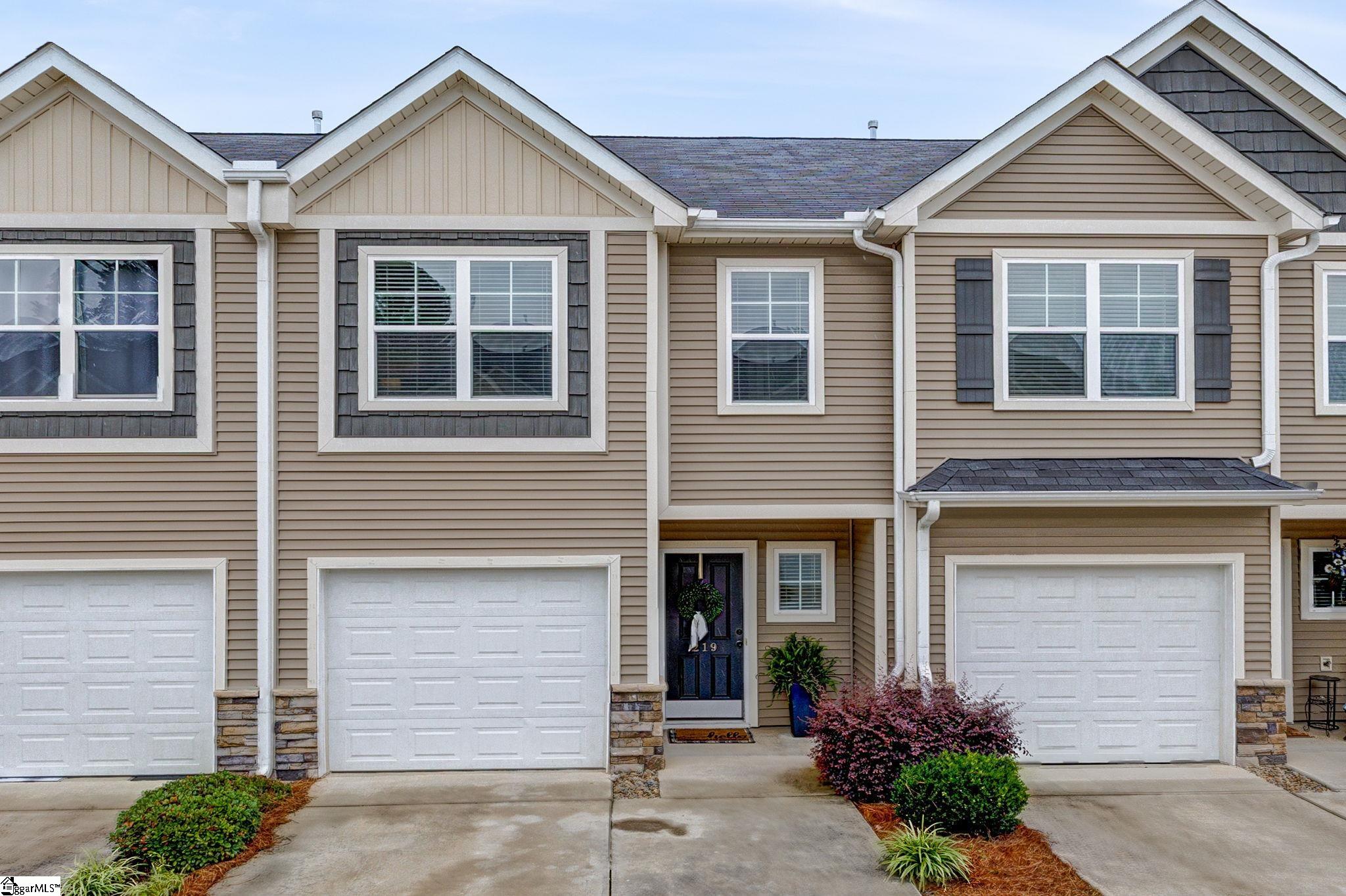 219 Button Willow Street