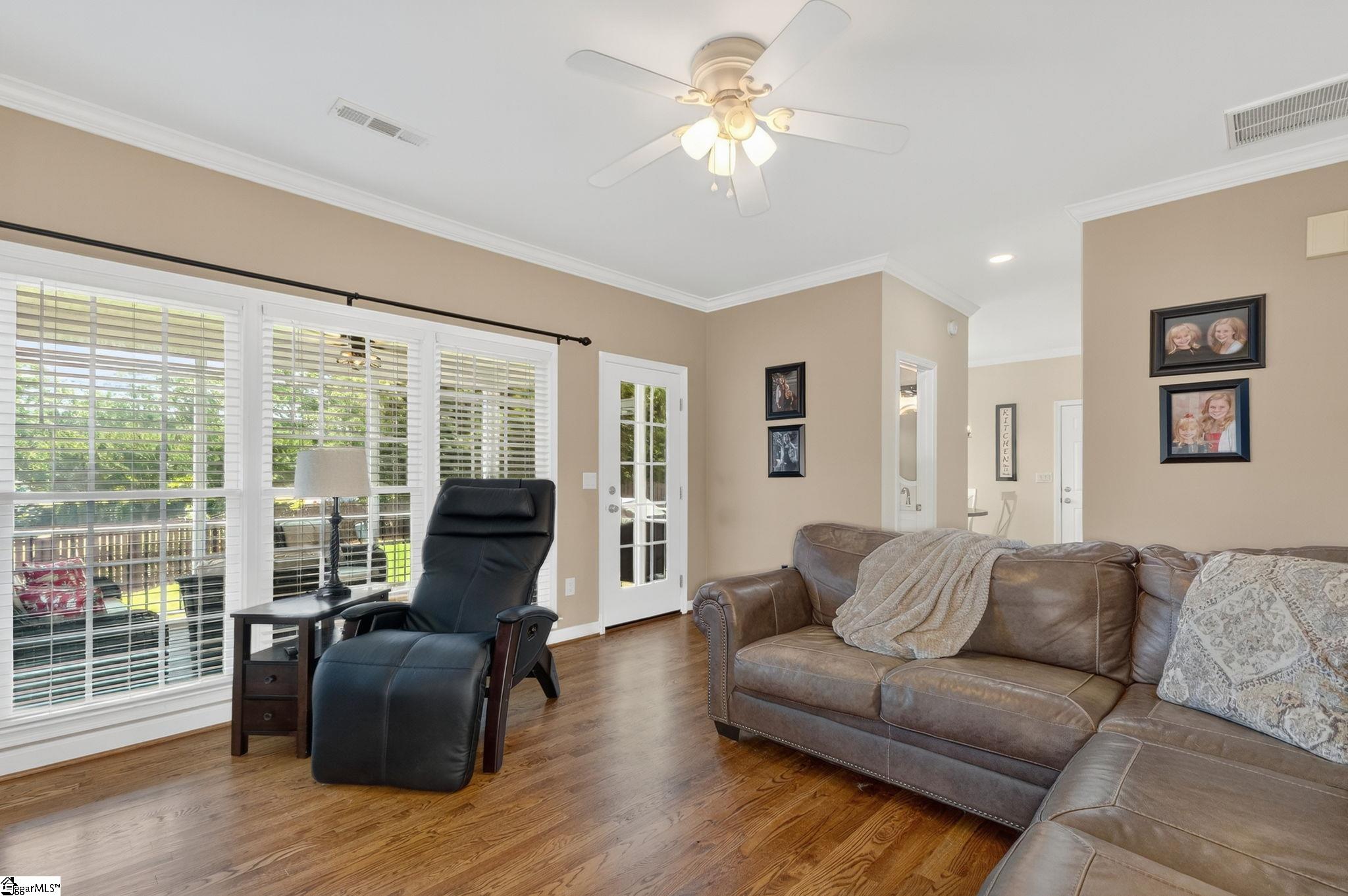 3 Promontory Court
