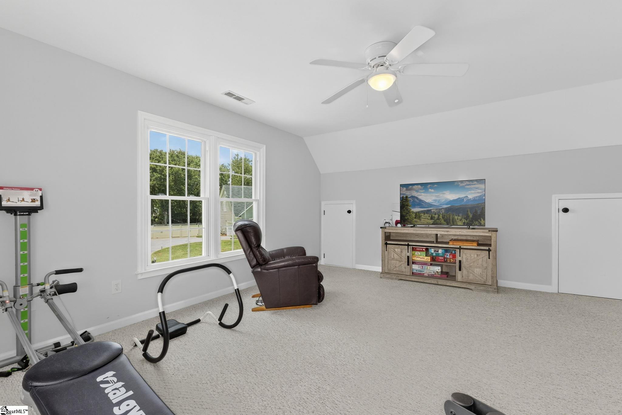 3 Promontory Court