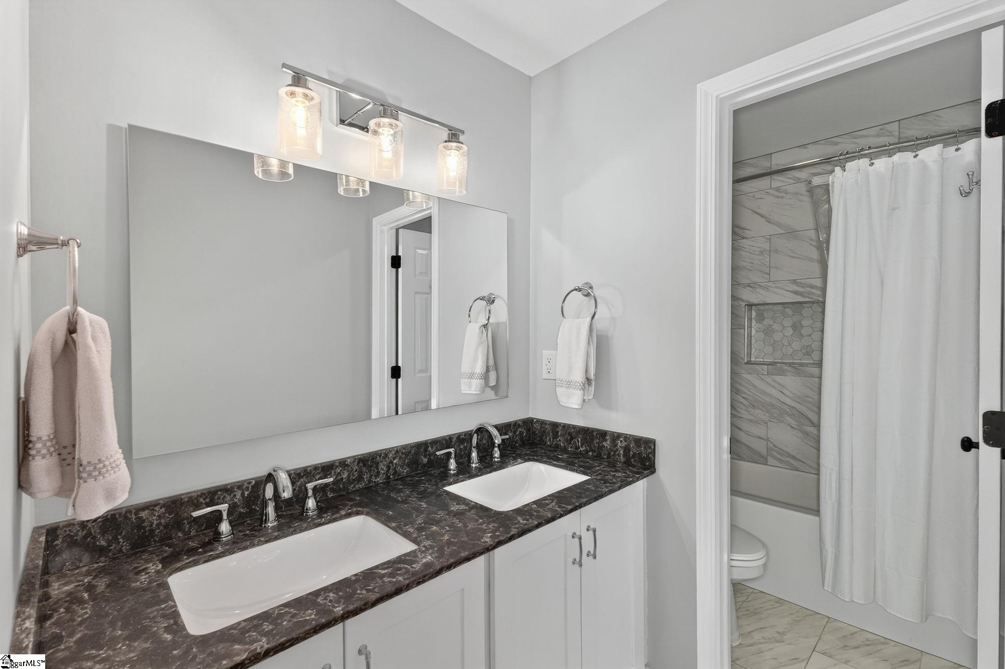 3 Promontory Court