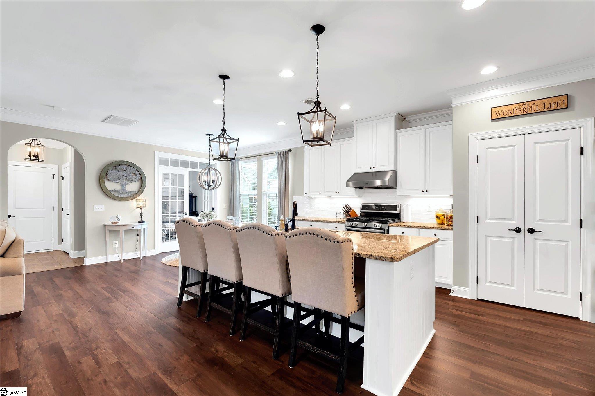 312 Algonquin Trail