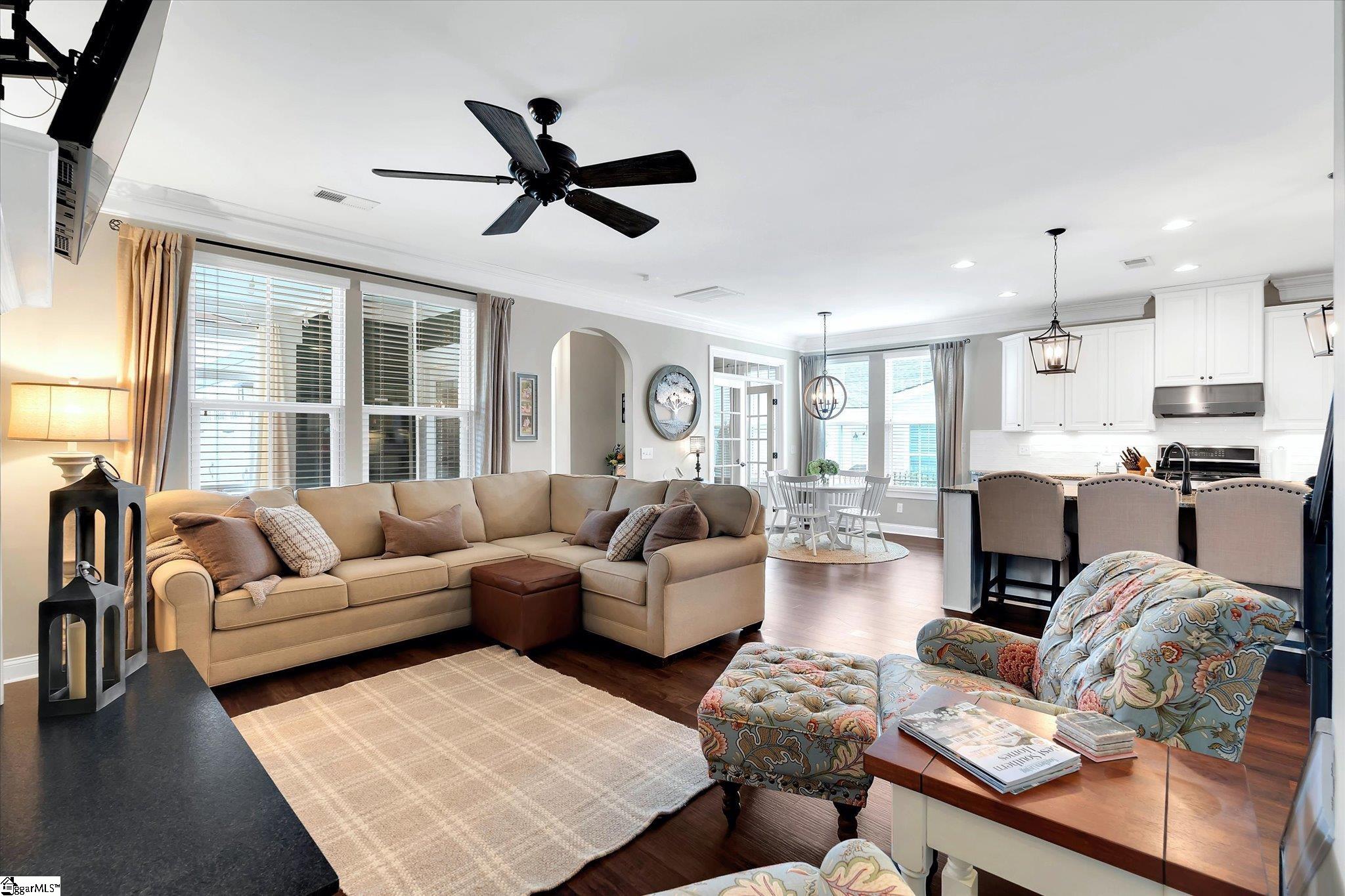 312 Algonquin Trail
