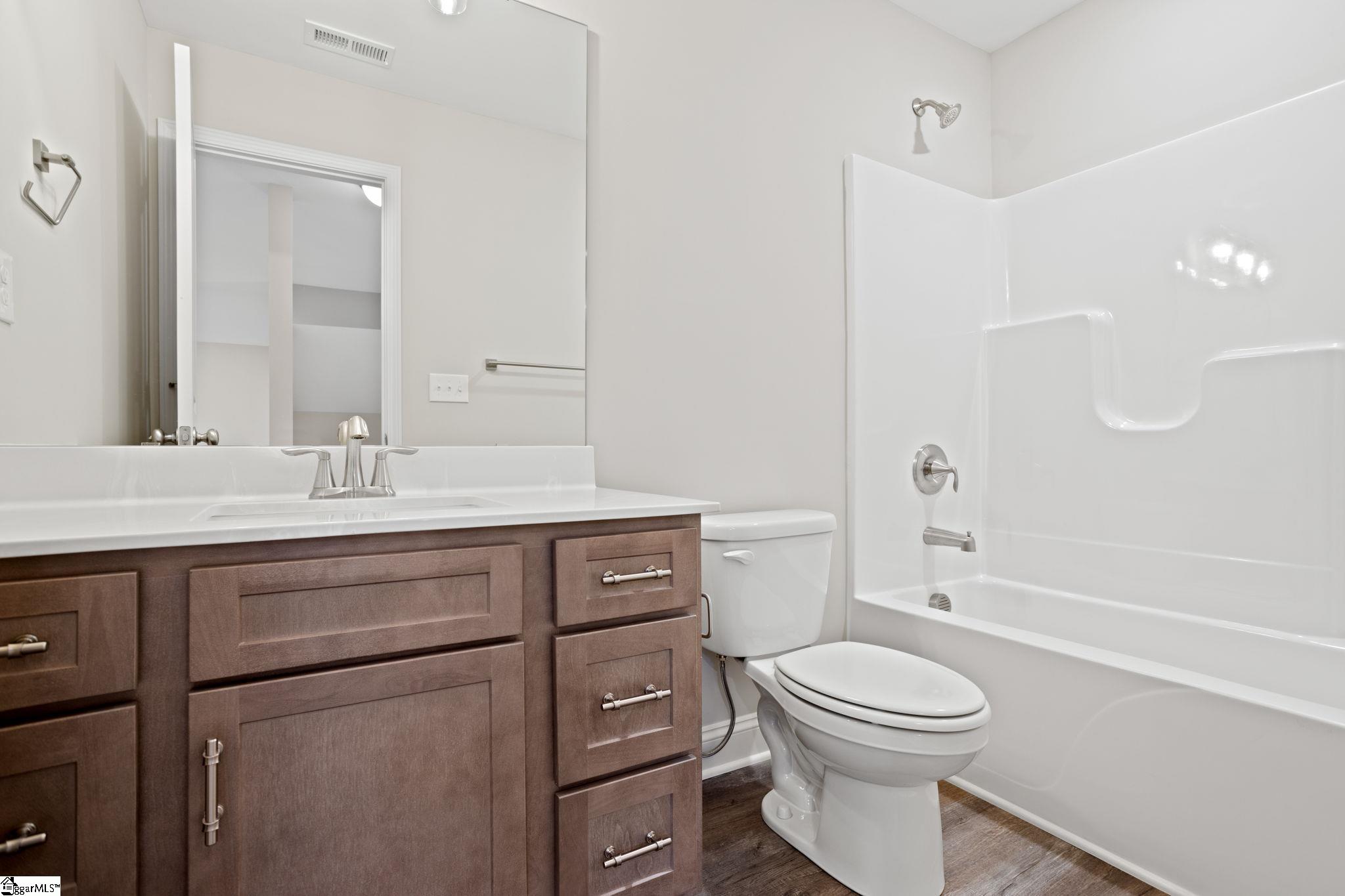 300 Ridgebury Place Lot 25, Greenville Unit: Lot 25