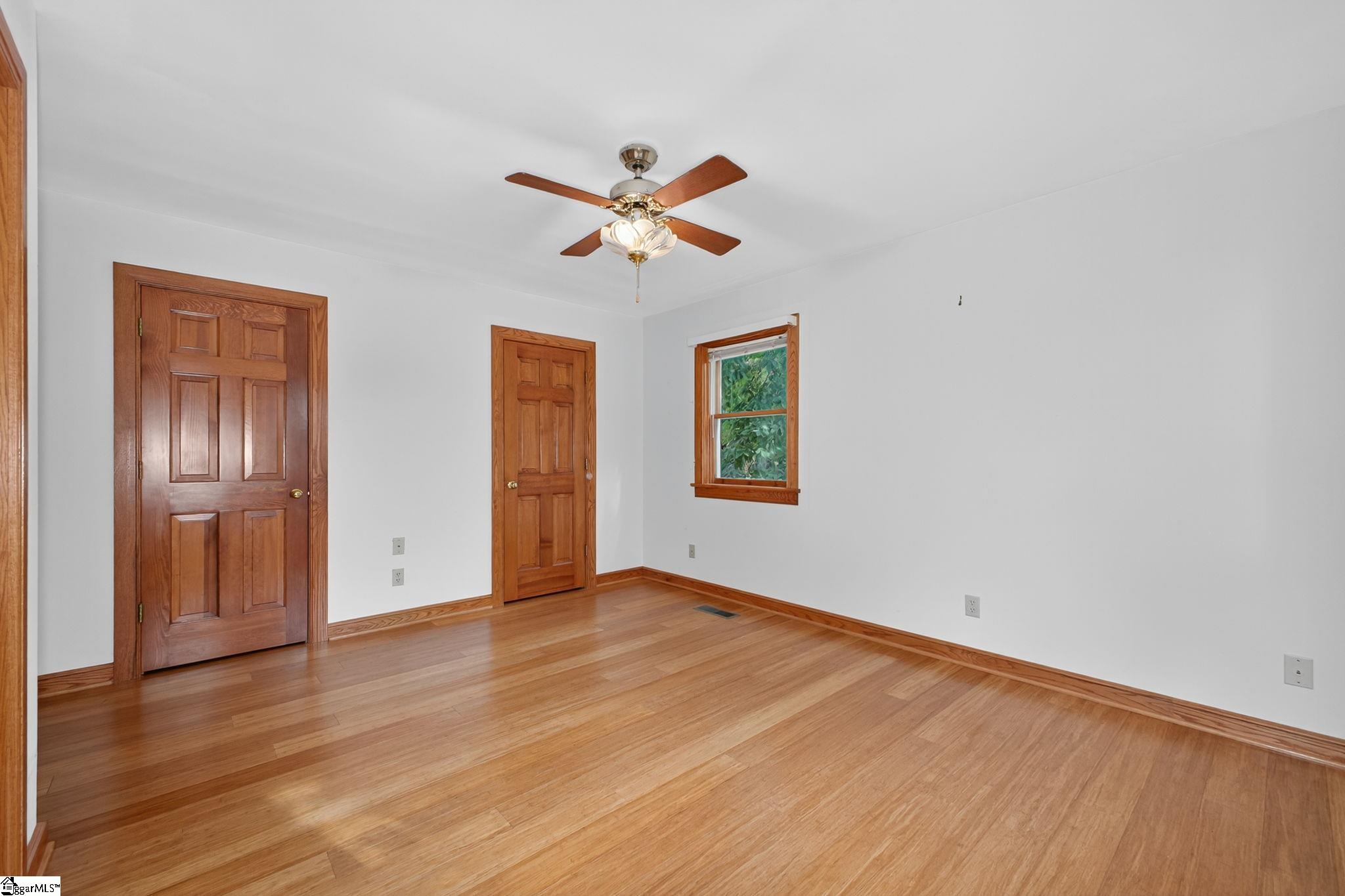 711 E Suber Road