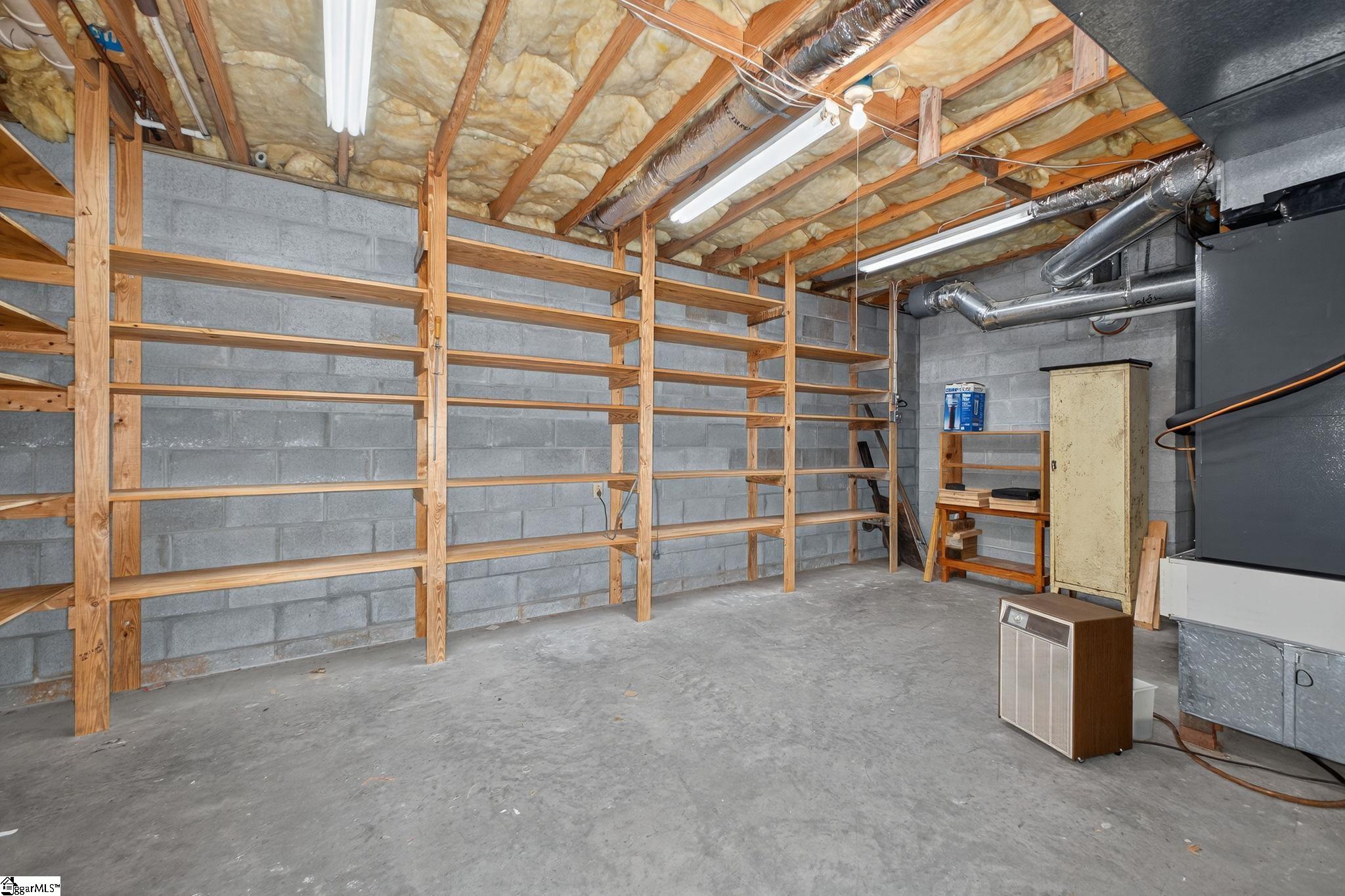 711 E Suber Road