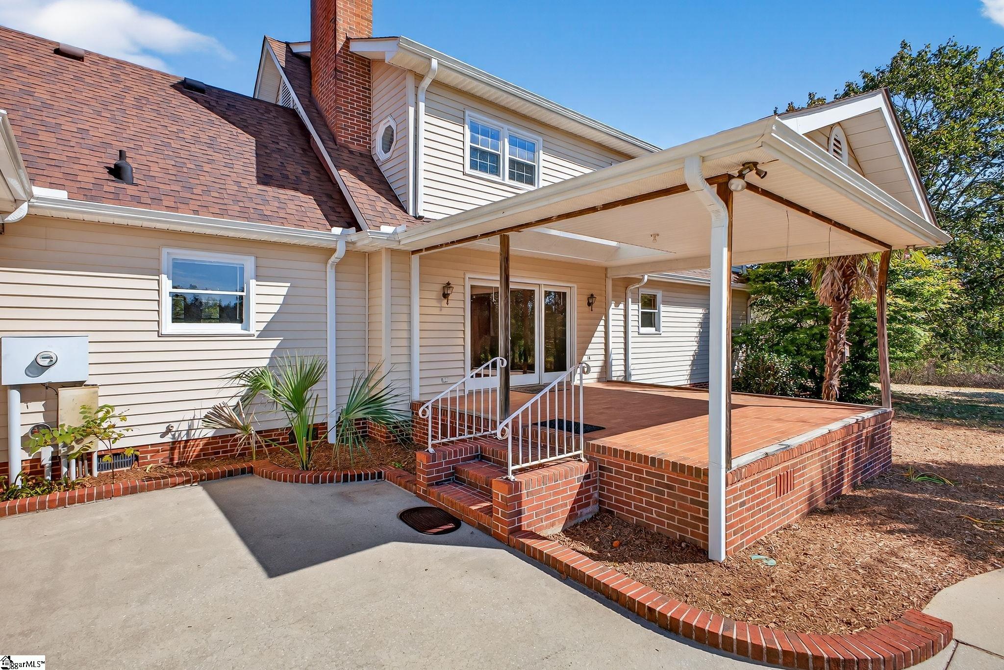 711 E Suber Road