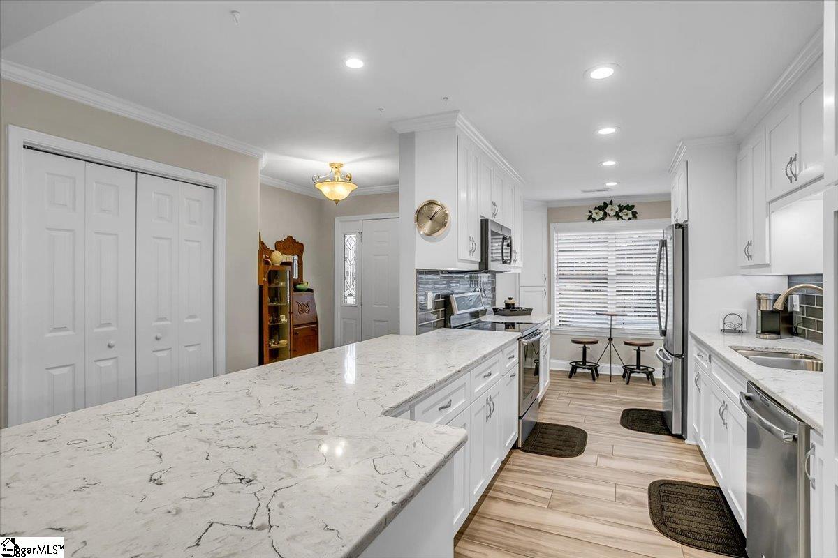 18 Enoree View Drive