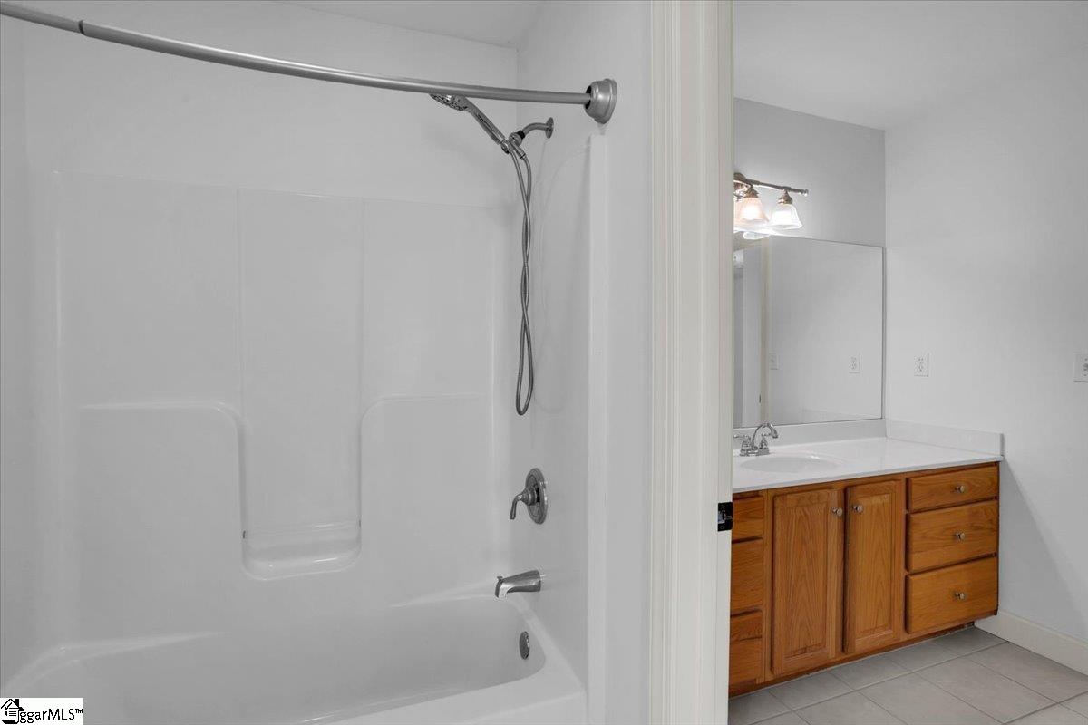 216 Asheton Lakes Way