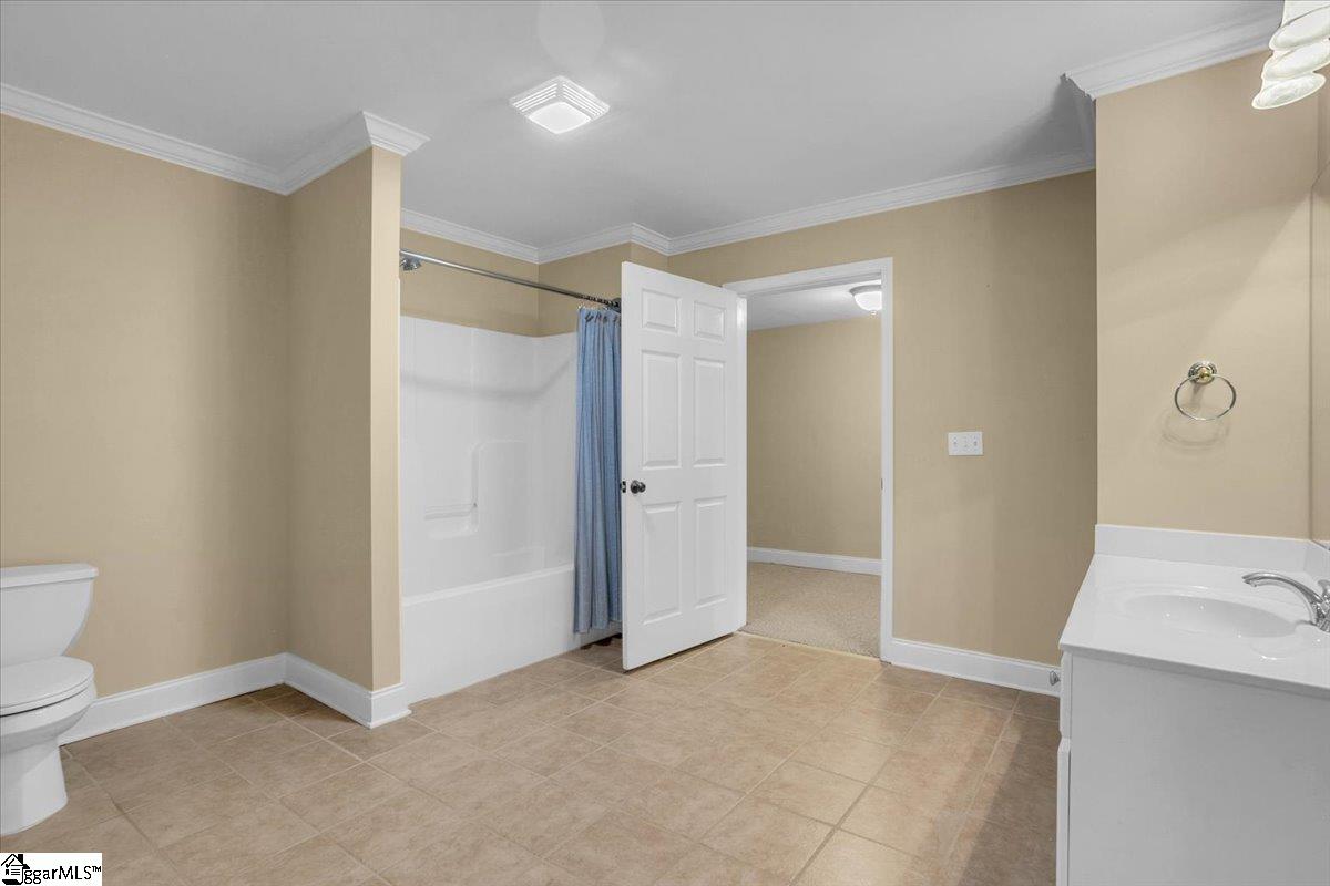 216 Asheton Lakes Way