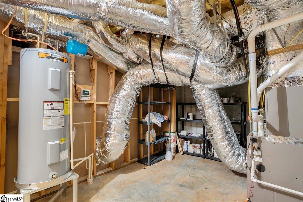 216 Asheton Lakes Way