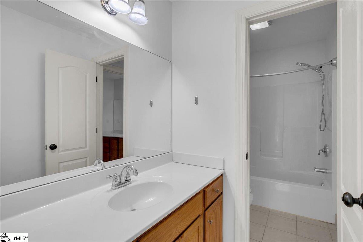 216 Asheton Lakes Way