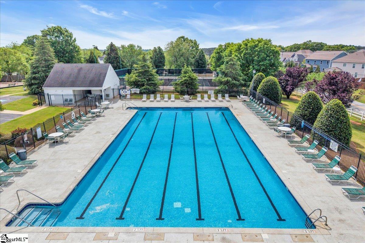 116 Red Holly Ridge Court
