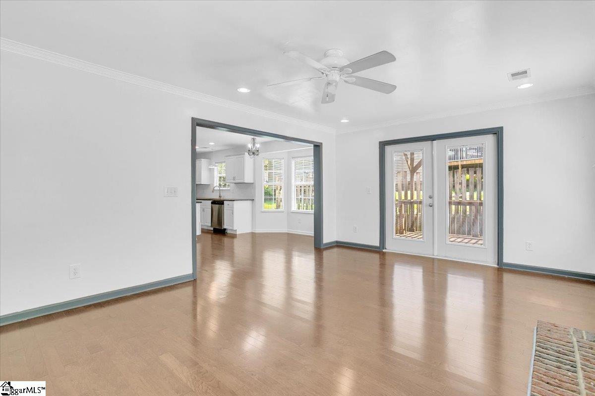 125 Misty Crest Circle
