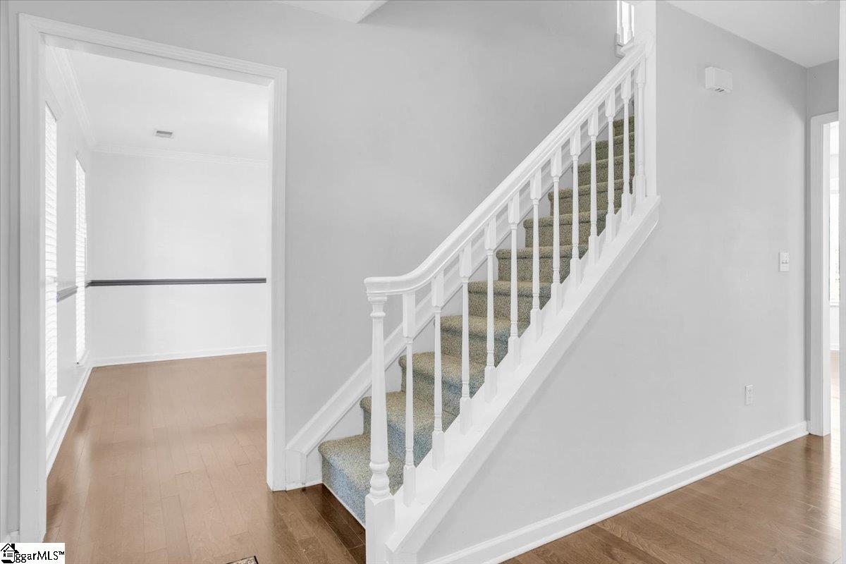 125 Misty Crest Circle