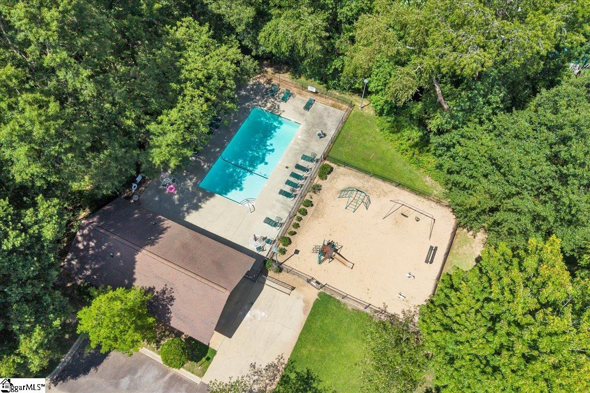 125 Misty Crest Circle
