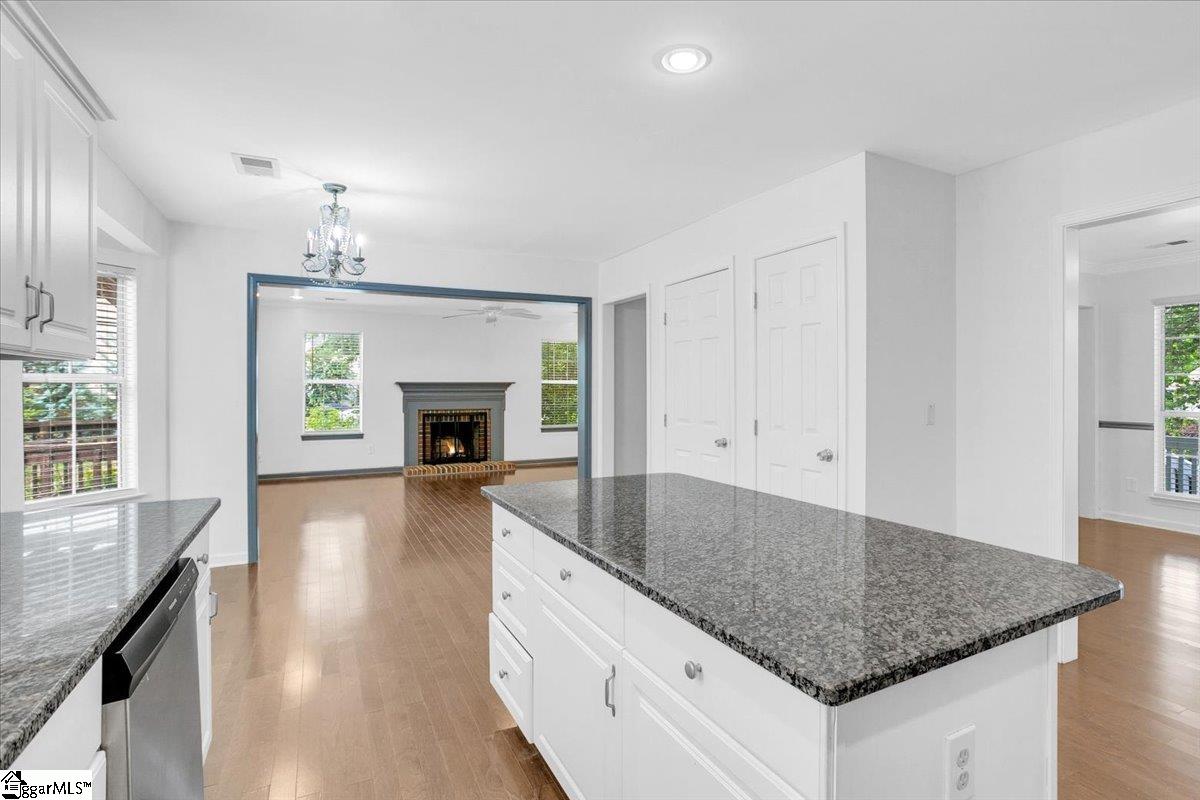 125 Misty Crest Circle