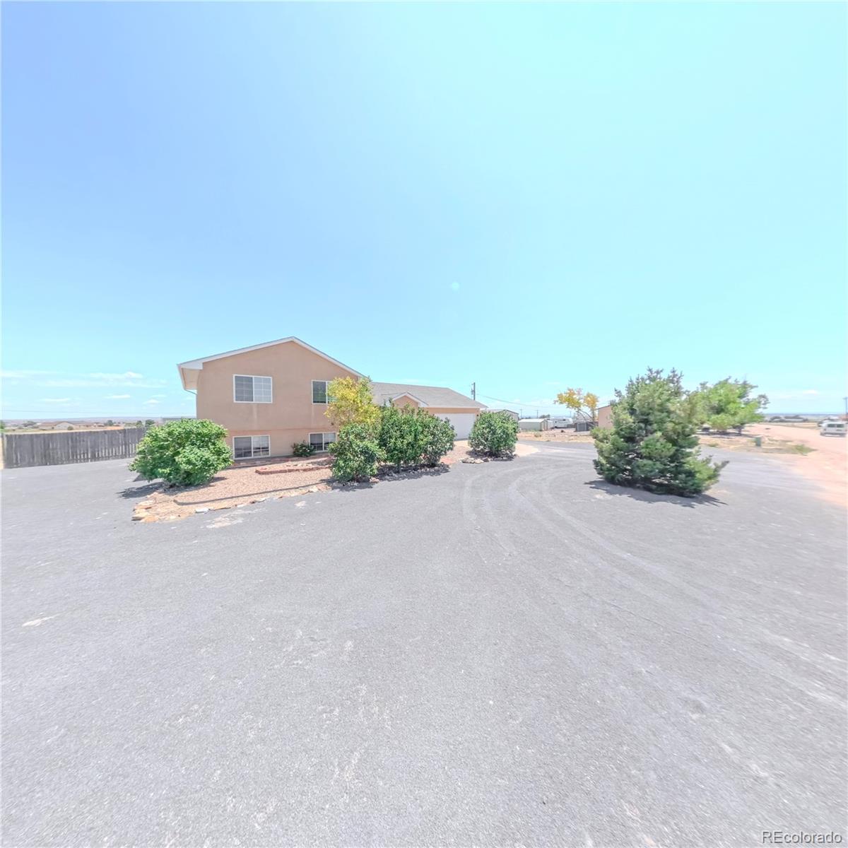 1434 N Ladonia Drive